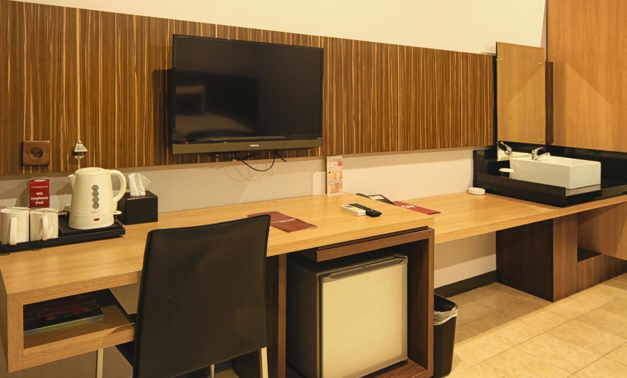 Valore Hotel Cimahi Exteriér fotografie